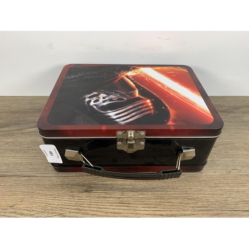 481 - Seven pieces of Star Wars memorabilia to include The Force Awakens metal lunchbox, 2005 Hasbro inter... 