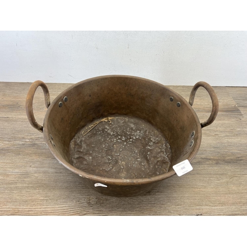 446 - A 19th century copper two handled preserve pan - approx. 23cm high x 36.5 cm diameter