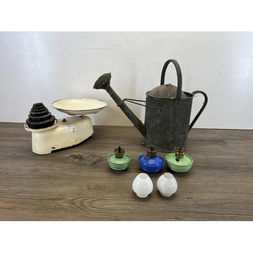 448 - A collection of antique and later metalware to include galvanized watering can, galvanized bucket, 1... 