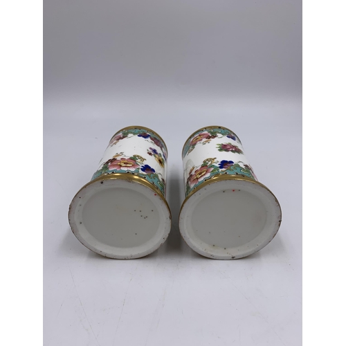 318 - A pair of 19th century Coalport Ming Rose spill vases - approx. 12cm high