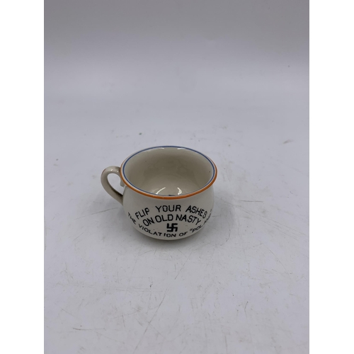 347 - A Fielding's miniature novelty chamber pot ashtray inscribed 'Gest-A-Po' and 'Flip Your Ashes on Old... 