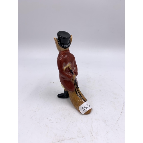 368 - A Royal Doulton Huntsman Fox figurine - D6448