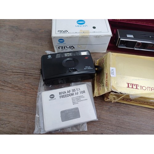 700 - A collection of boxed cameras to include Minolta Riva AF35EX, ITT MagicFlash, cased Halina 3000, Mir... 