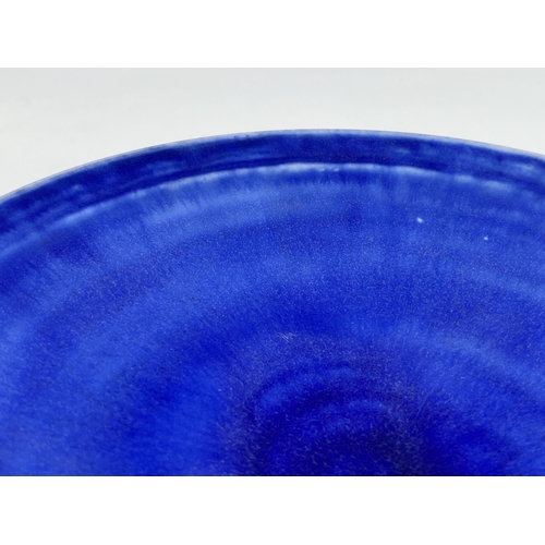 377 - A Mary Rich studio pottery circular footed dish with ultramarine and teal glaze - approx. 20.5cm dia... 