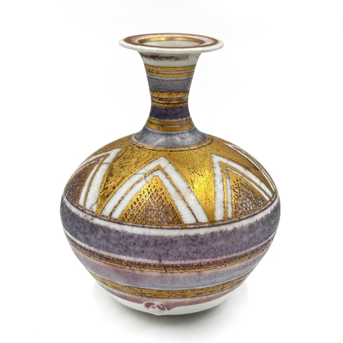 379 - A Mary Rich studio pottery vase with gilt geometric pattern - approx. 8cm high