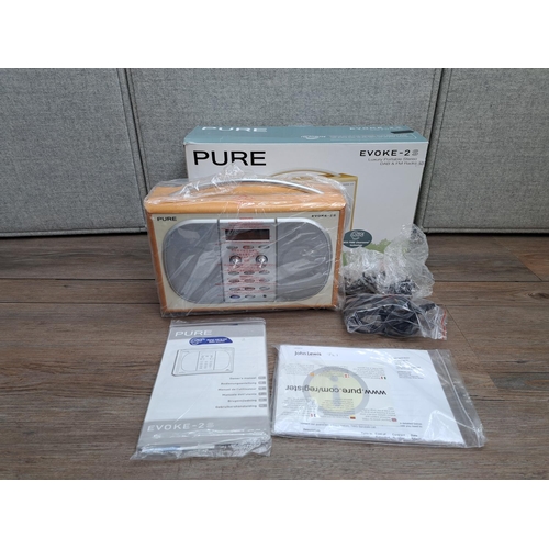 752 - A boxed Pure Evoke-2S DAB/FM radio with instruction manual