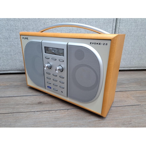 752 - A boxed Pure Evoke-2S DAB/FM radio with instruction manual