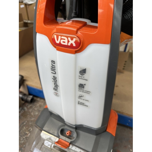 852 - A Vax Rapide Ultra carpet cleaner