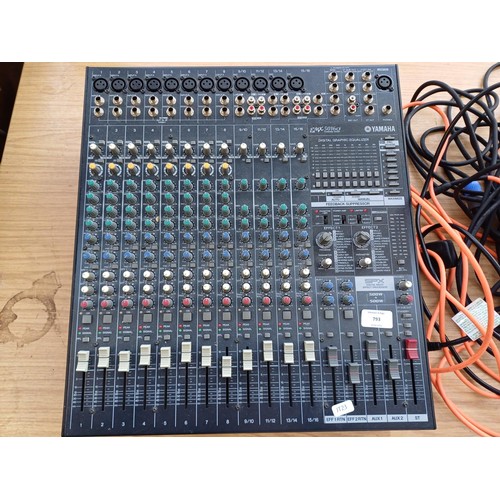 793 - A Yamaha EMX5016CF sixteen channel powered mixer with cables