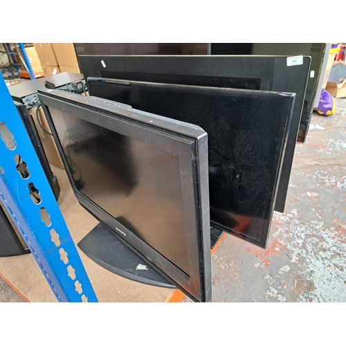 810 - Three TVs to include Samsung UE32EH4003 32