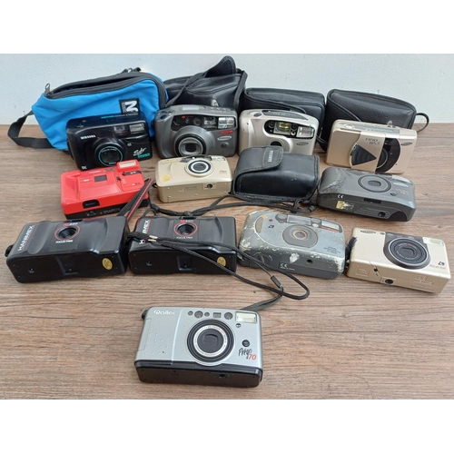 608 - Twelve compact cameras, one Rollei, six Samsung, three Hanimex, one Chinon and one Miranda