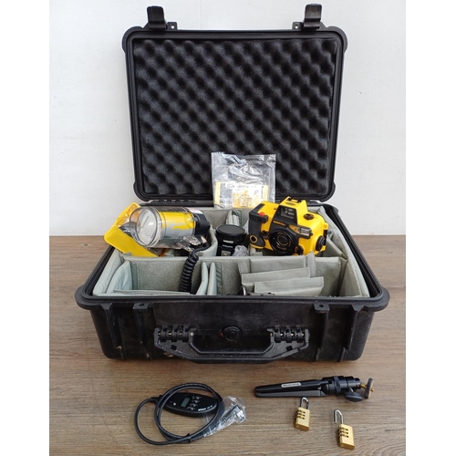 626 - A Peli Products flight case containing 1990s Sea & Sea Motormarine II EX underwater 35mm camera, Sea... 