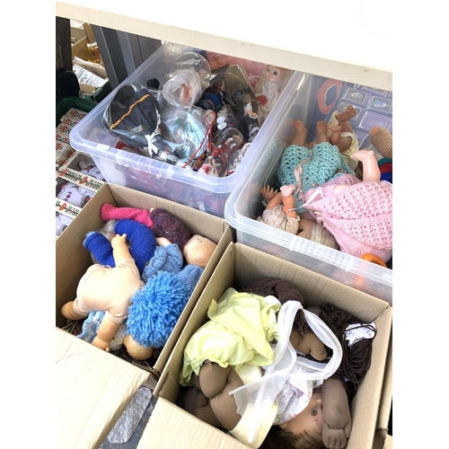 1053 - A very large collection of children's dolls and doll house accessories