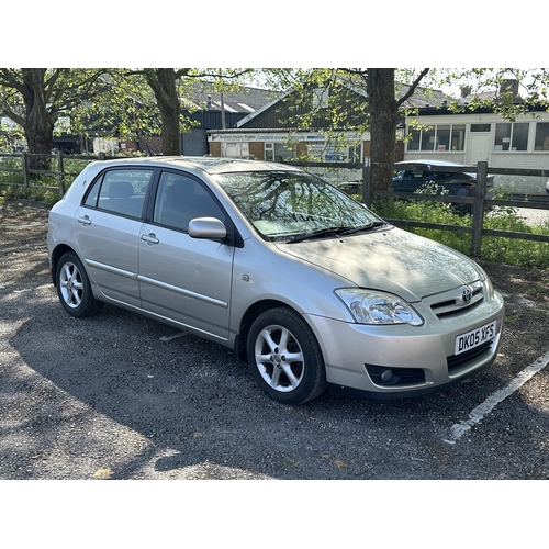 A 2005 Toyota Corolla VVTi T-Spirit 1.6 petrol 4 speed automatic hatchback with 49,224 miles on the clock and MOT until April 2025