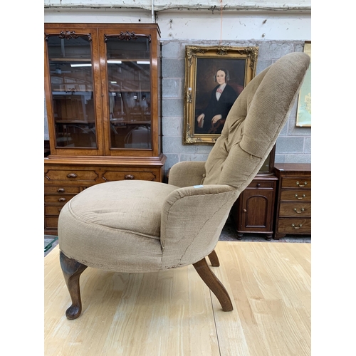 45 - A Victorian style fabric button back upholstered bedroom chair on cabriole supports - approx. 81cm h... 