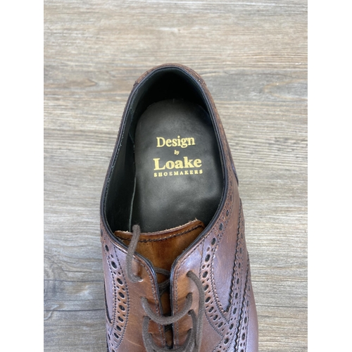 432A - A pair of Loake brown leather brogues - size 9