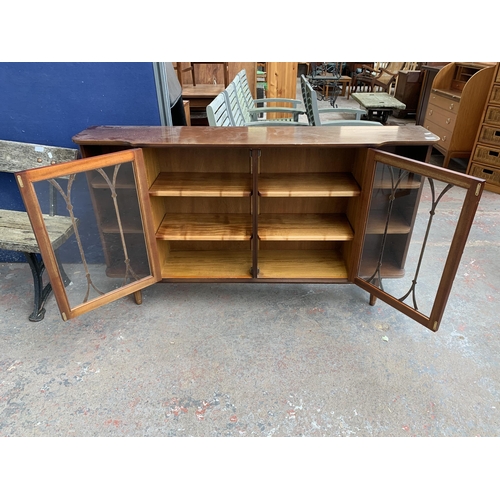 149 - A mahogany display cabinet - approx. 86cm high x 152cm wide x 30cm deep