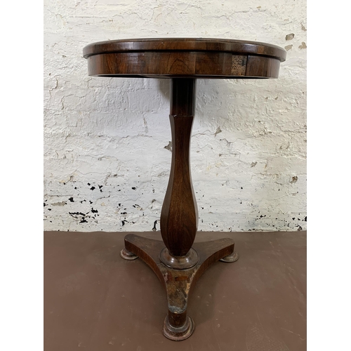 57 - A William IV rosewood circular tripod pedestal side table - approx. 71cm high x 50cm diameter