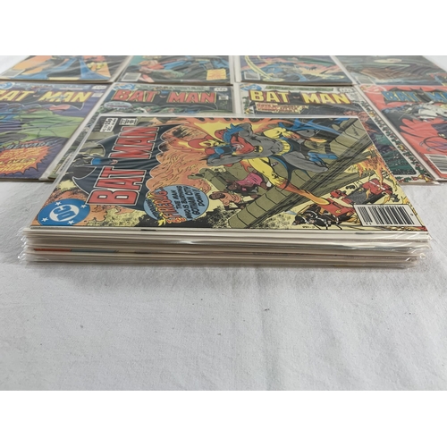 2166 - Seventeen DC Comics. Batman. Includes (Vol.1) #300, #301, #302, #306, #307, #308, #309, #310, #318, ... 