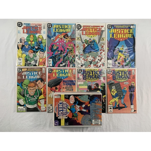 2187 - Twenty Five DC Comics. Includes Justice League (Vol. 1) #1 to #6, #7 (title becomes - Justice League... 