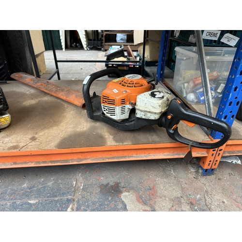 941 - A Stihl HS 81R petrol hedge trimmer with 31