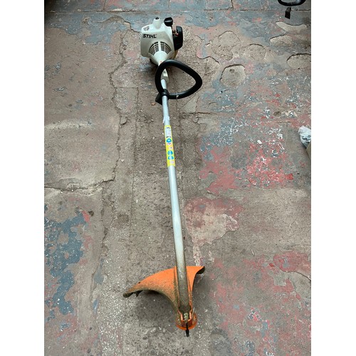 933 - A Stihl FS45 petrol grass strimmer