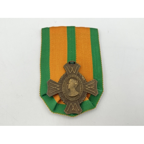 2137 - A WWII Netherlands War Cross medal