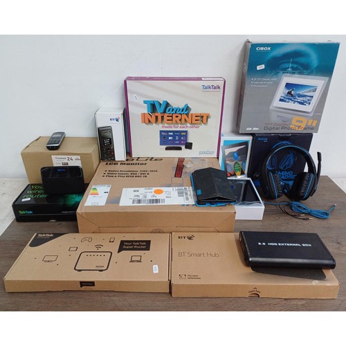 780 - A collection of mostly boxed tech items to include Anivia gaming headset, Lenovo Tab3 7 tablet, BT S... 