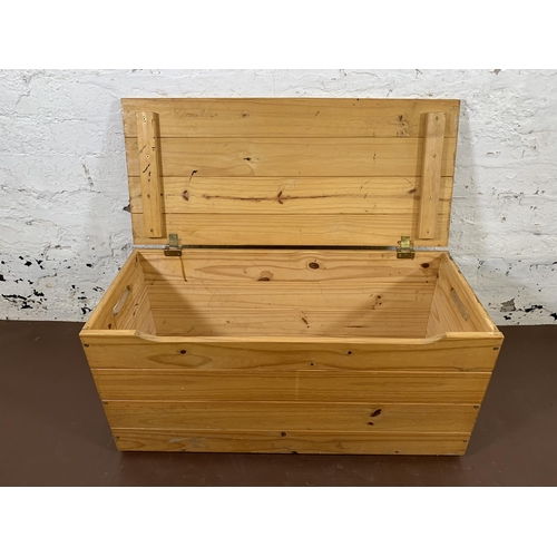 150 - A modern pine blanket box - approx. 37cm high x 75cm wide x 33cm deep