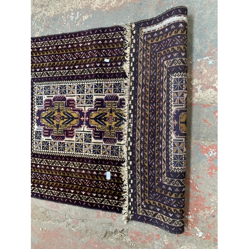 180 - A mid 20th century Turkish prayer mat - approx. 140cm x 95cm