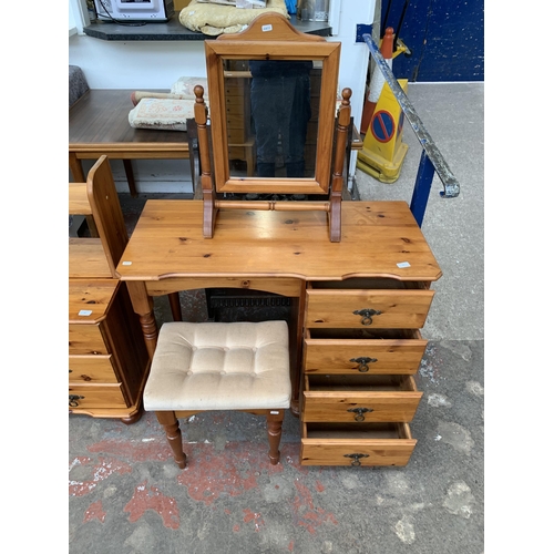 39 - A modern pine dressing table with stool and mirror - approx. 75cm high x 100cm wide x 46cm deep