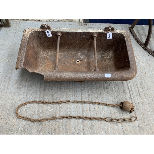 60 - A 19th century cast iron feeding trough - approx. 27cm high x 80cm wide x 40cm deep