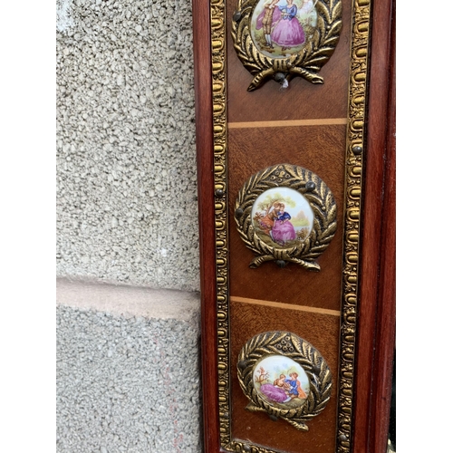 249 - A Louis XVI style mahogany and gilt framed wall mirror with porcelain plaques - approx. 87cm high x ... 