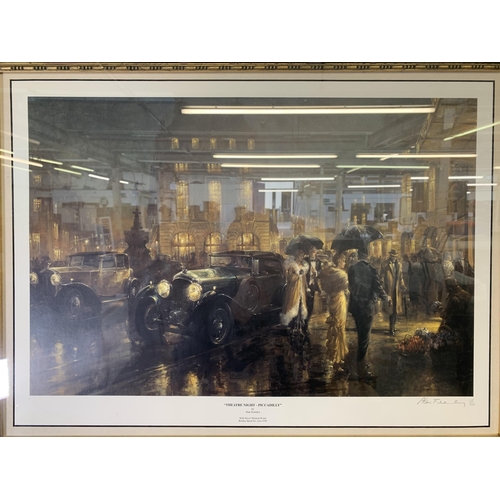 275 - A framed Alan Fearnley 'Theatre Night - Piccadilly' pencil signed limited edition no. 155/850 print ... 