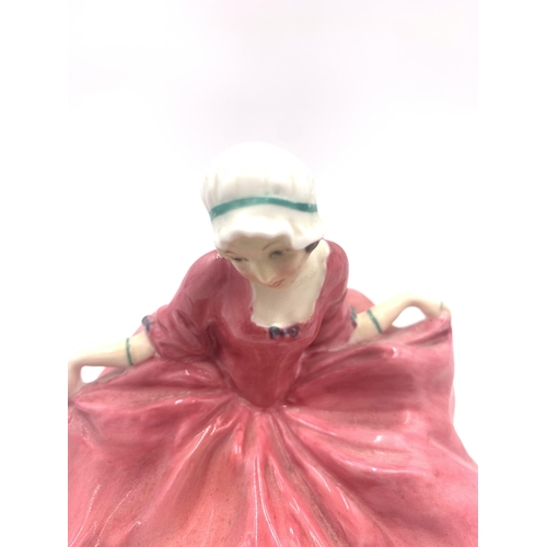 346 - A Royal Doulton Polly Peachum Beggars Opera figurine - HN549