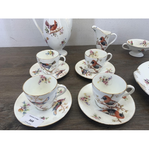 368 - A Royal Doulton H1422 Exotic Bird pattern sixteen piece coffee set