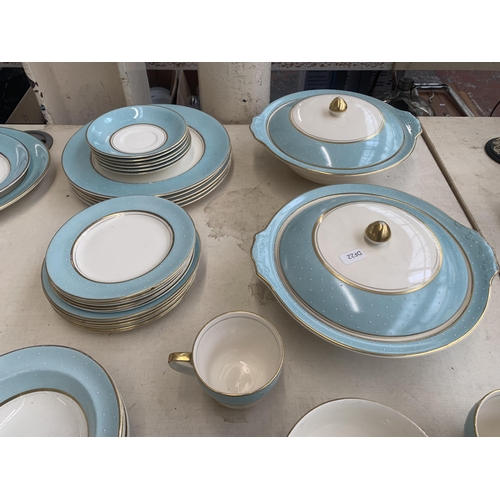 379A - A collection of Gray's Pottery dinnerware