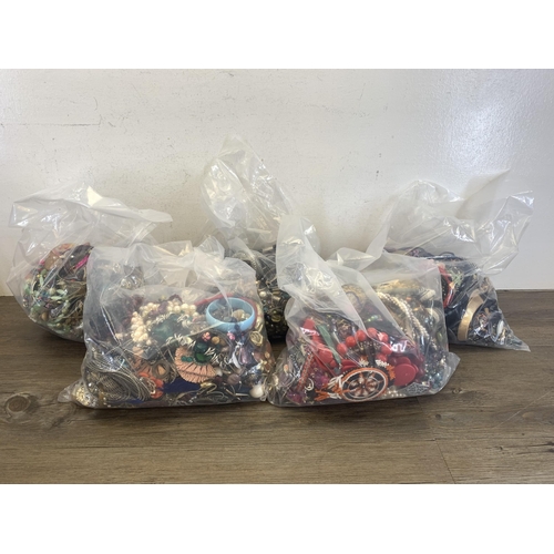 474 - Approx. 25kg of assorted costume jewellery