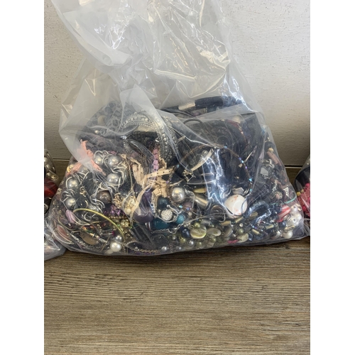 474 - Approx. 25kg of assorted costume jewellery