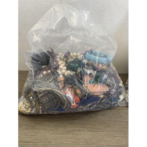 474 - Approx. 25kg of assorted costume jewellery