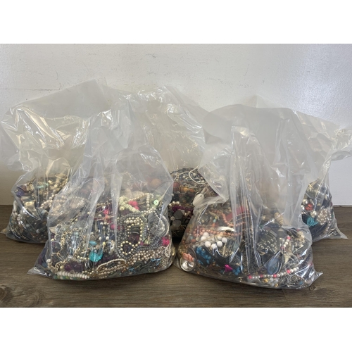 476 - Approx. 25kg of assorted costume jewellery