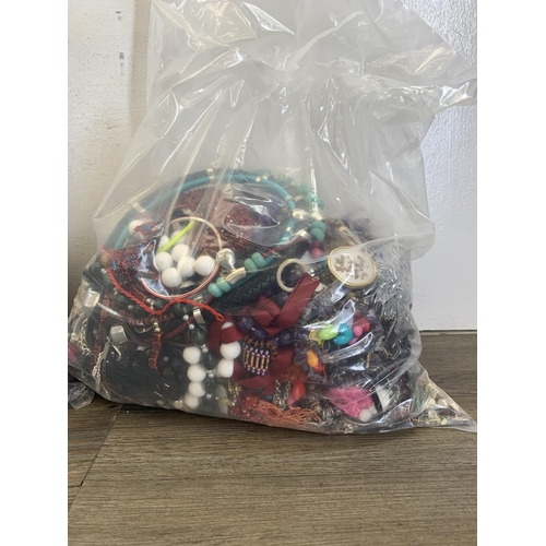 478 - Approx. 25kg of assorted costume jewellery