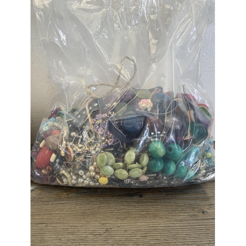 479 - Approx. 25kg of assorted costume jewellery