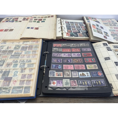 515 - Five albums and two stock books containing a collection of worldwide stamps