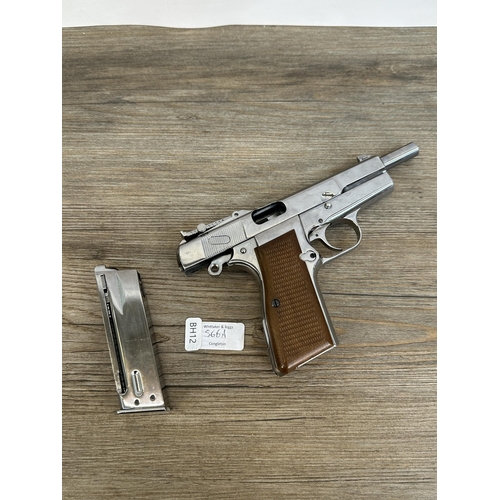 566A - A chrome finish airsoft pistol