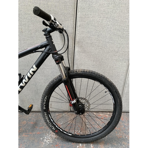 851 - A B’twin Rock Rider 520 men's mountain bike