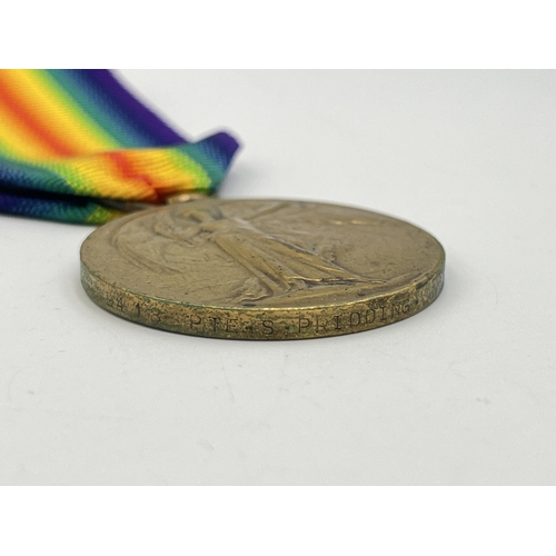 2283 - Three WWI Victory medals, one presented to 9418 Pte. S. Pridding. Ches. R., one to M2-034430 Sjt. C.... 