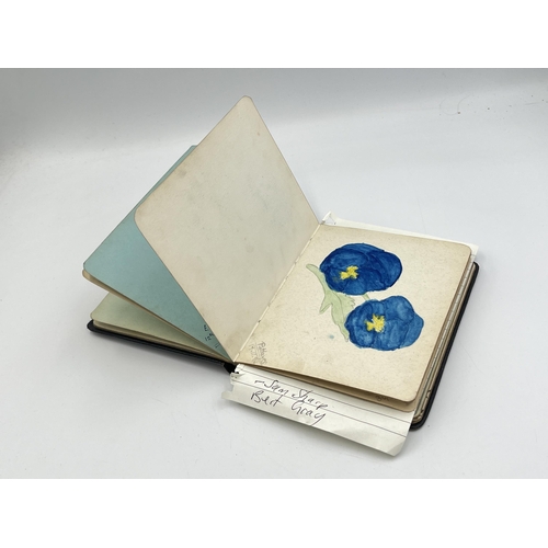 2082 - An early 20th century leather bound autograph album containing page titled 'Manchester City 3.3.27' ... 