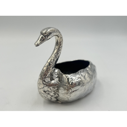 2099 - A Victorian John George Smith hallmarked London silver novelty swan shaped trinket dish, dated 1900/... 