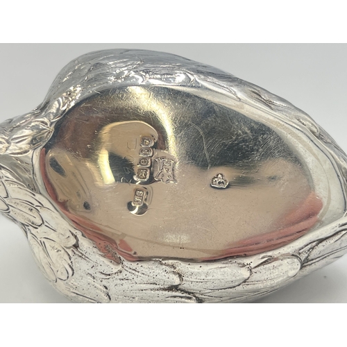 2099 - A Victorian John George Smith hallmarked London silver novelty swan shaped trinket dish, dated 1900/... 